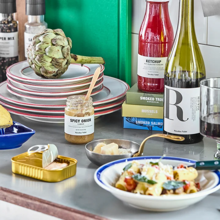 Nicolas Vahé - Bistro Teller, rot / weiß