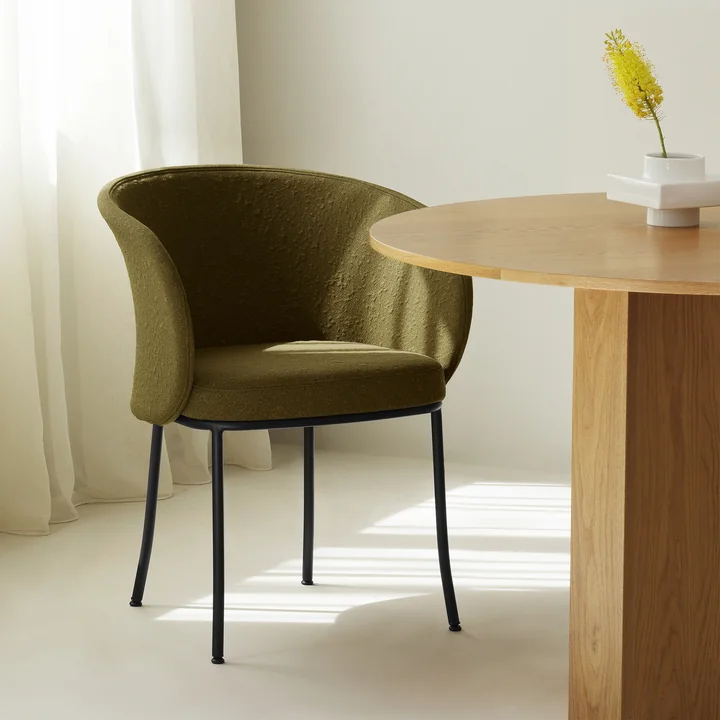 Normann Copenhagen - Knit Armlehnstuhl, schwarz / olive