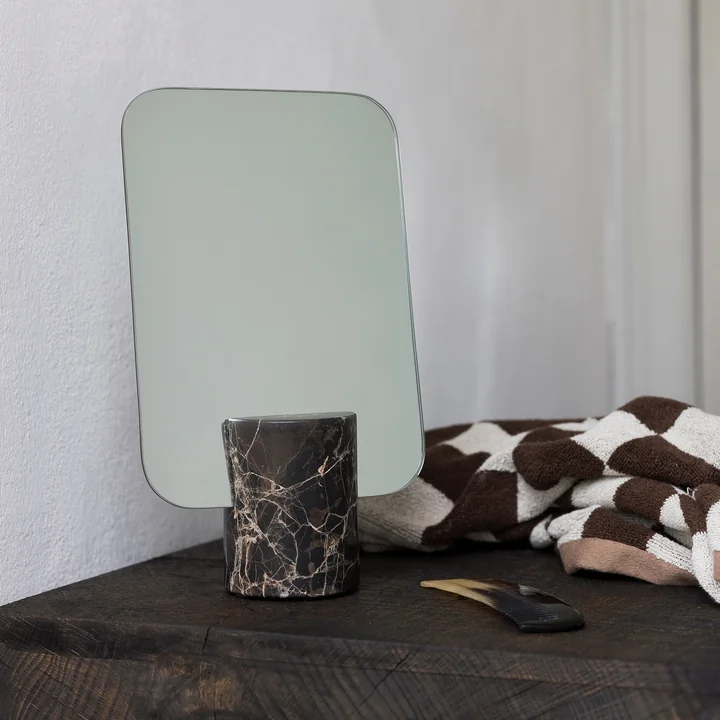 Mette Ditmer - Marble Spiegel, 18 x 30 cm, Ø 8 cm, braun