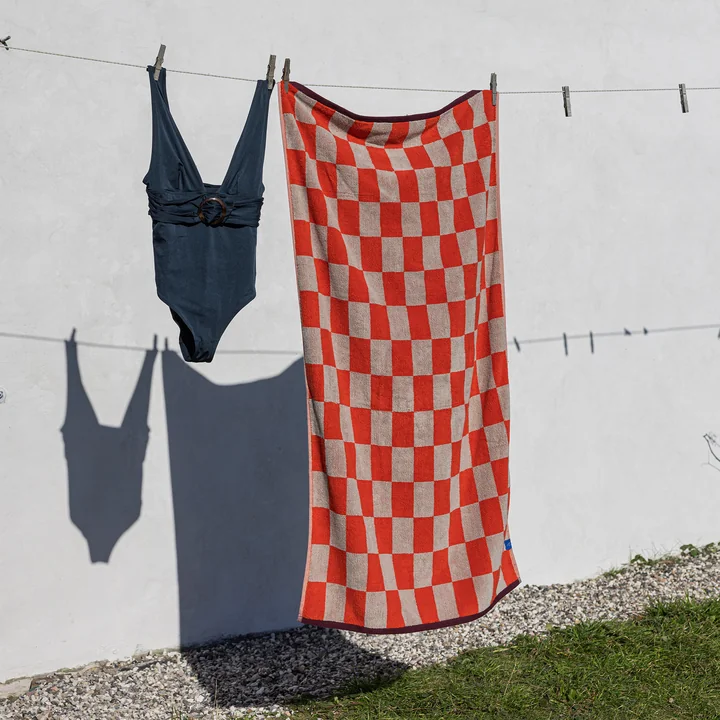 Mette Ditmer - Retro Badetuch, 70 cm x 133 cm, dunkelorange