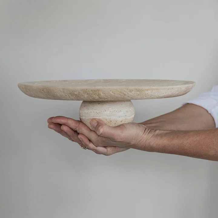 Mette Ditmer - Travertine Pedestal Tablett, leinen
