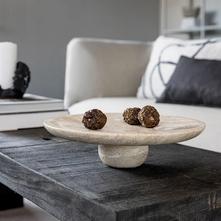 Mette Ditmer - Travertine Pedestal Tablett, leinen