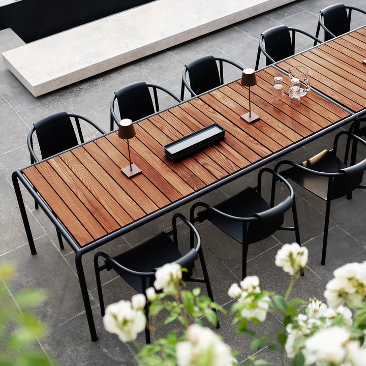 HOUE - AVANTI Outdoor Esstisch, Thermo-Esche / schwarz