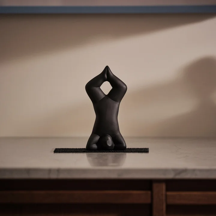 Design House Stockholm - Yoga Skulptur Nr. 3, schwarz
