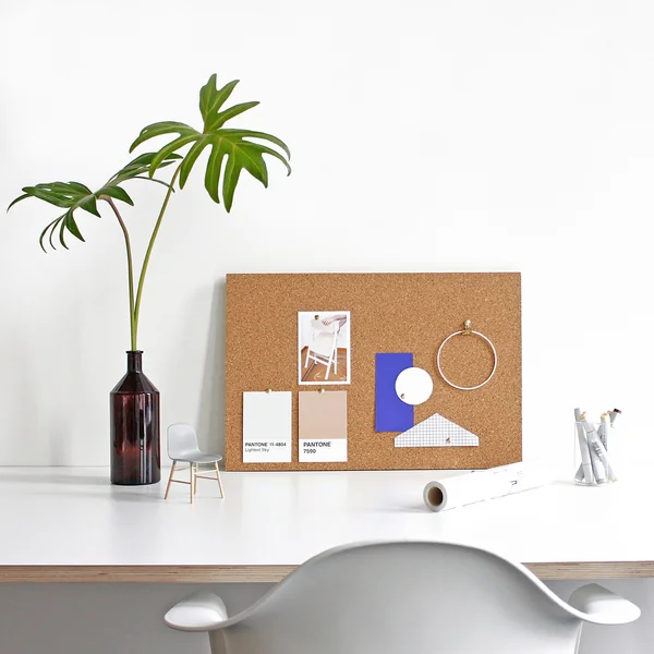 Kork-Pinnwand im Querformat für Ihren Arbeitsplatz