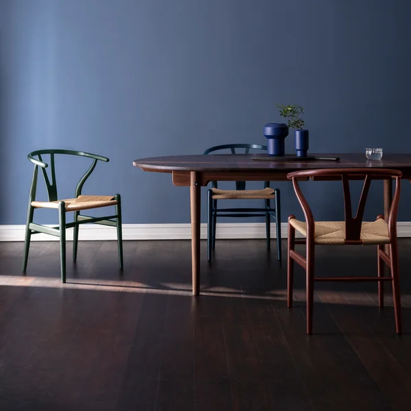 CH24 Wishbone Chair von Carl Hansen in der Birthday Edition