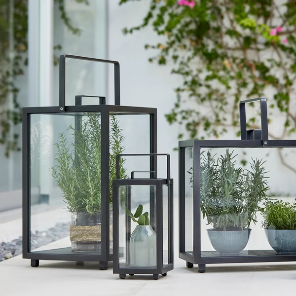 Lighthouse Laterne von Cane-line in lava grau