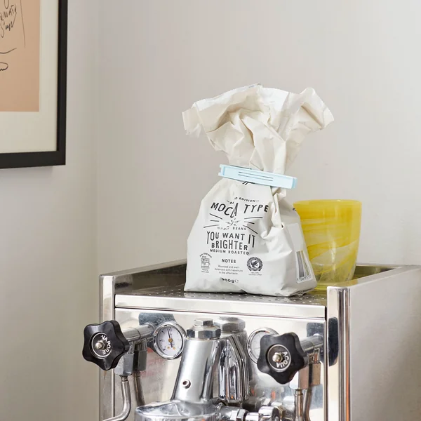 Paquet Clips von HAY in helblau