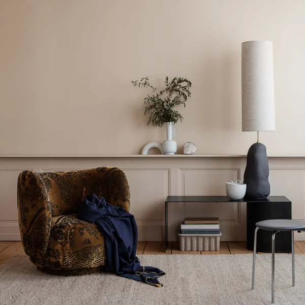 Herringbone Decke 120 x 180 cm von Ferm Living in dunkelblau