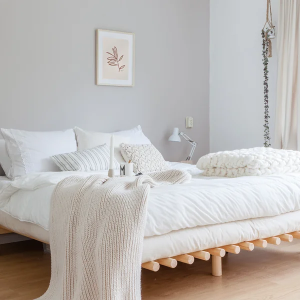 Helles Schlafzimmer in Naturtönen