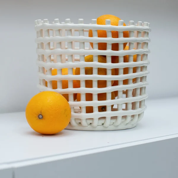 ferm Living - Keramik Korb, off-white