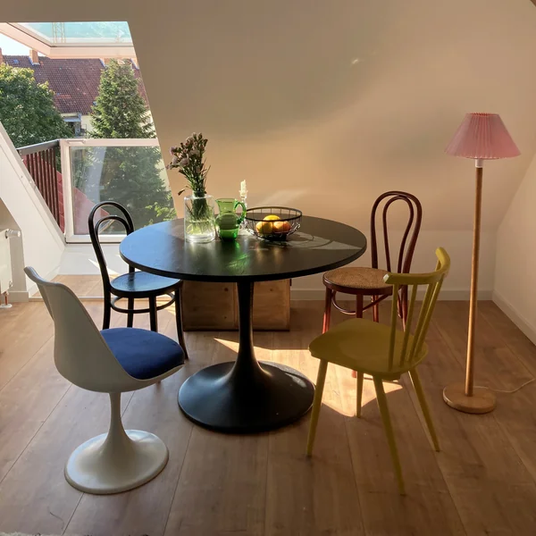 Homestory Connox Kundin Merlind - Thonet - 214 Bugholzstuhl