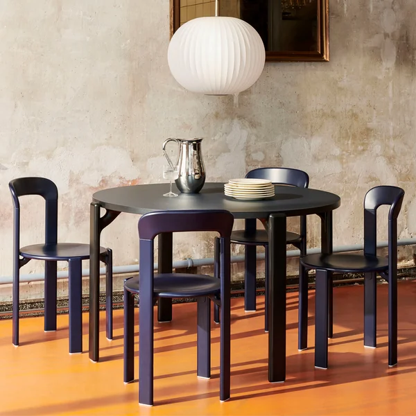 Rey Esstisch, Ø 128,5 cm, deep blue / Laminat royal blue von HAY