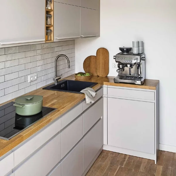 Form-Refine - Homestory