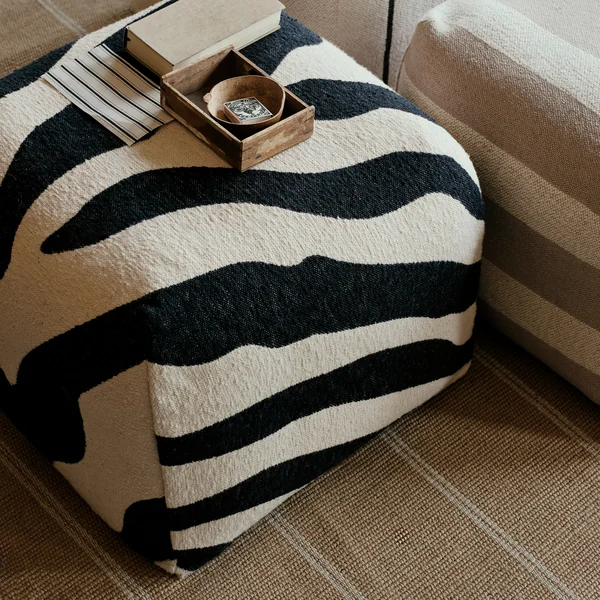 Broste Copenhagen - Zebra Pouf